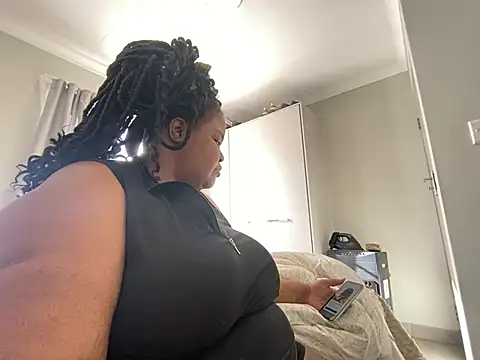 MissLola27 라이브 XXX 채팅