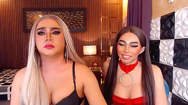 Chat +18 de MariaSofiaLoveTS ao vivo