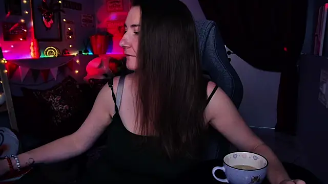 Chat XXX en directo de Golden_Dragon