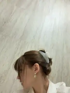 -AngelAri- Chat XXX in diretta