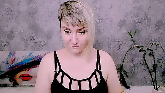 Djullia 라이브 XXX 채팅