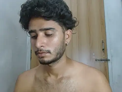 CoralN live XXX chat