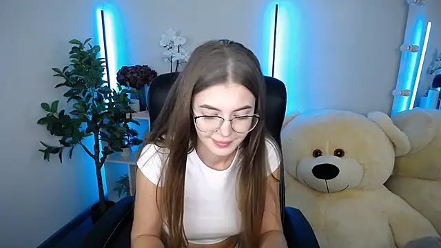 Ritaneer Adlı Modelin Canlı XXX Sohbeti