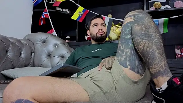 matteosantosn Live XXX chat