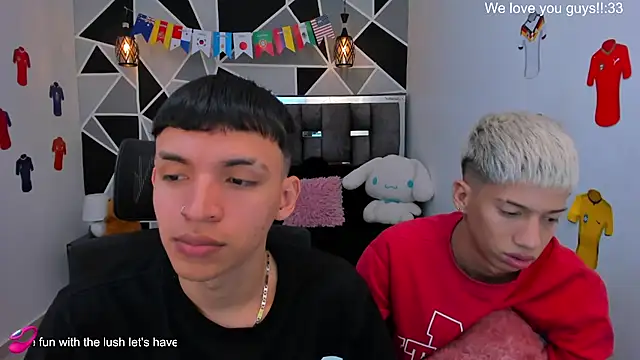 Chatroom XXX en direct de Juan_Nd_Steven