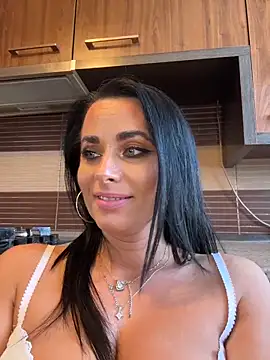 Hotmomcheckk_ Live XXX-Chat