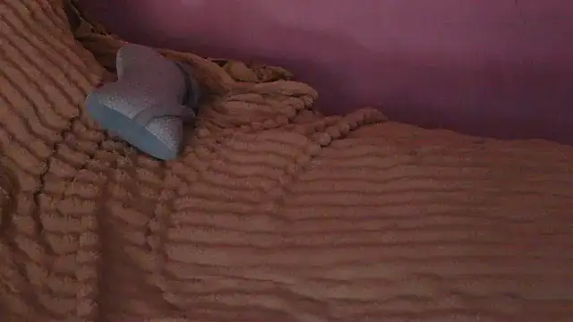 XXX chat uživo modela Medjik_lool