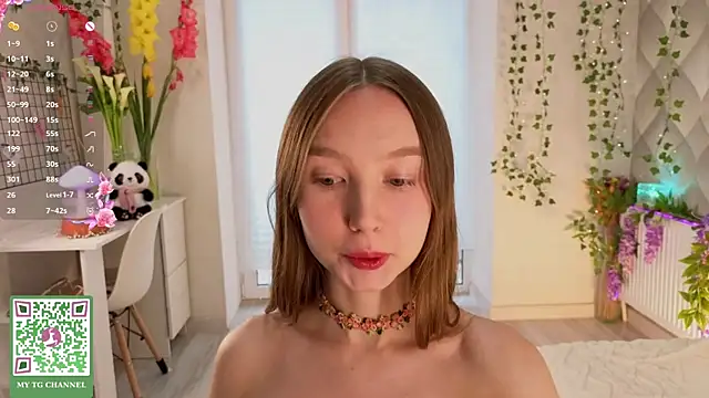 ElfredaTupy Live XXX-Chat