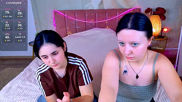 RuthHalll live XXX chat