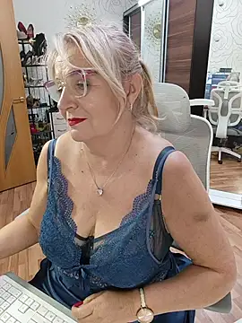 Chat +18 de AvrilMillers ao vivo