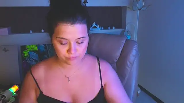 Malika_uAngel XXX чат на живо