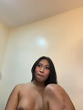 hugecock_tamira 现场XXX聊天