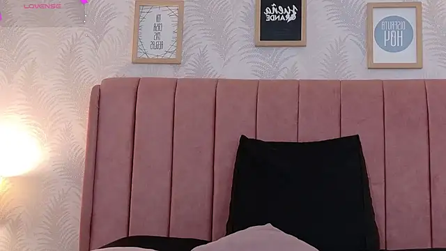 natacha__black_ Chat XXX live