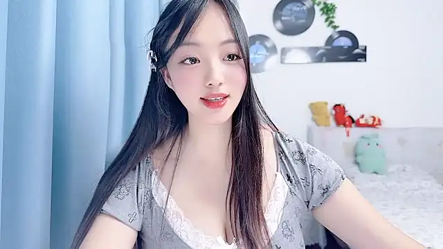 Winnie666999 Adlı Modelin Canlı XXX Sohbeti