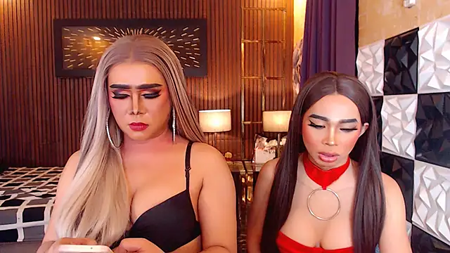MariaSofiaLoveTS' Live XXX Chat