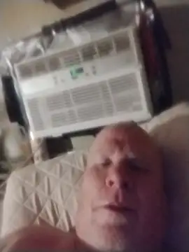 Reddog833 在線直播表演
