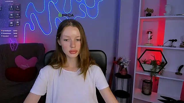 XXX chat uživo modela khloebeauty