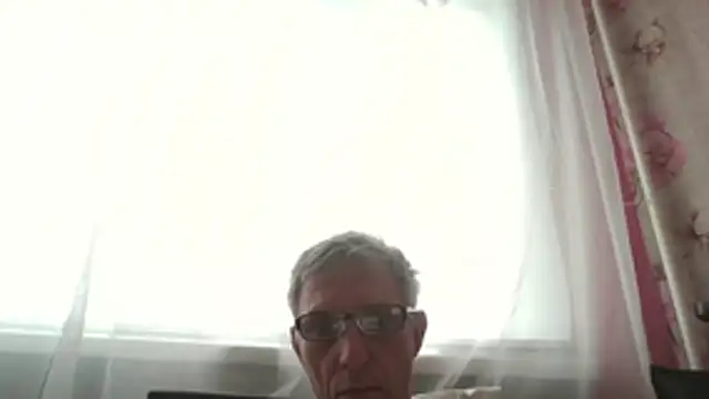 Czat XXX na żywo – BobbyXRoyal