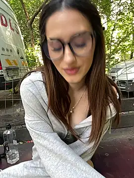 AriaAdda's Live XXX Chat