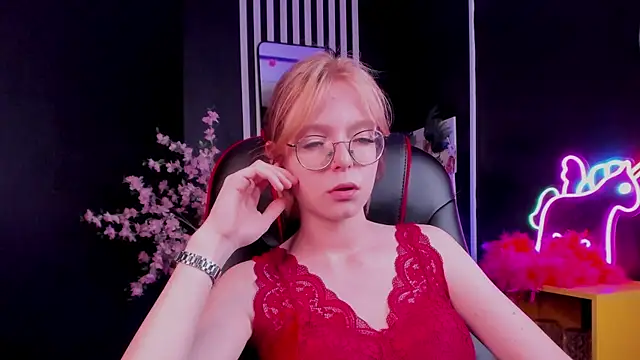 Czat XXX na żywo – FoxxyyPolly