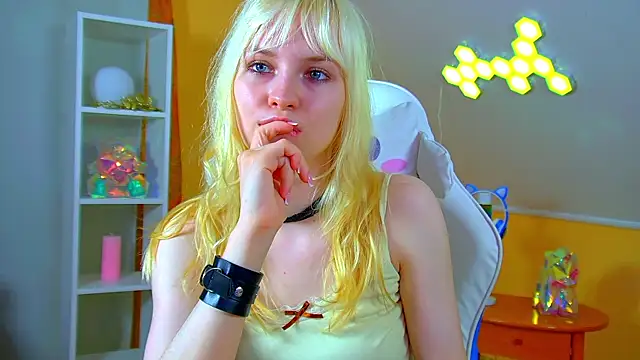 Živý XXX chat HannahHollis