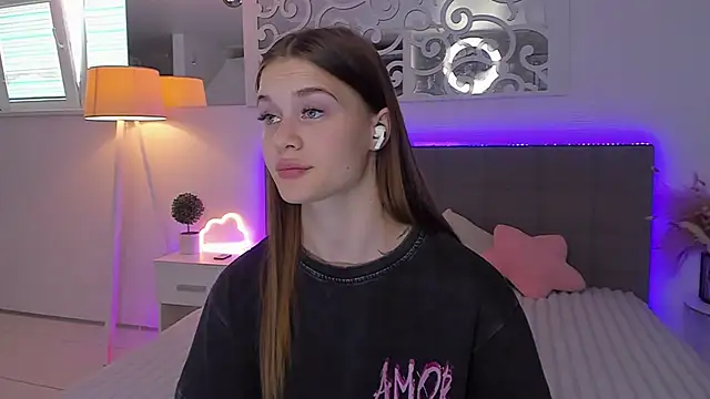 Živý XXX chat LuisaClover