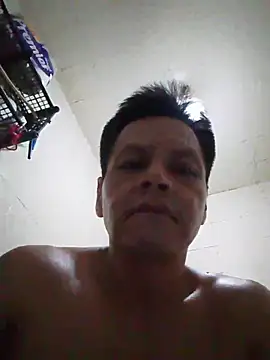 Oscarinylupis2328's Live XXX Chat