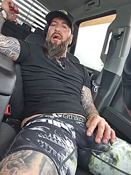 Beardedtattood লাইভ XXX চ্যাট