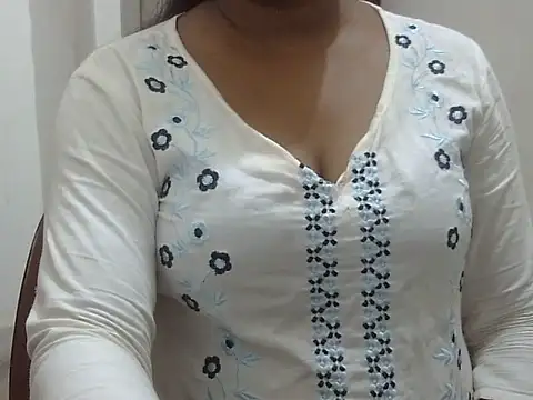 Raniting19 라이브 XXX 채팅
