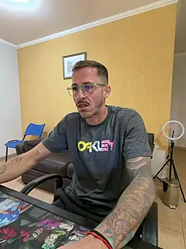Živý XXX chat MeladoDiMel