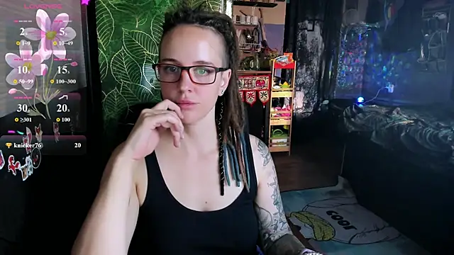 Онлайн чат XXX LisaFoxy_y