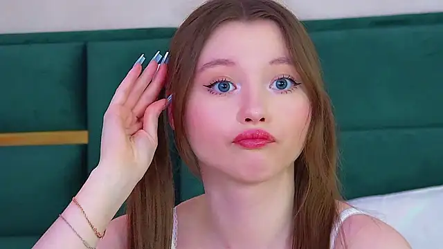 KeiraAsti Obrolan Langsung XXX