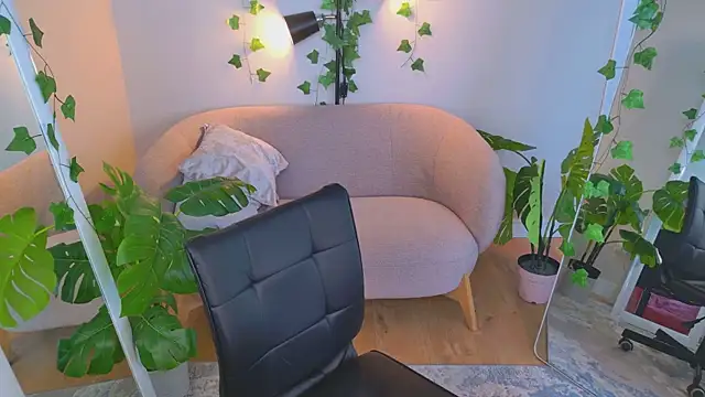 XXX chat uživo modela Kessi_Sweet