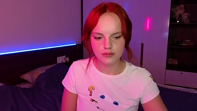 mollybossy: онлайн-секс-чат
