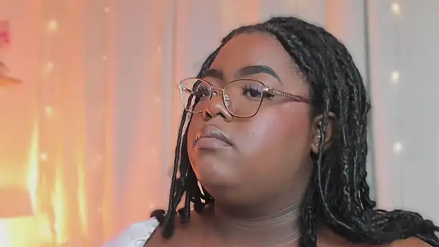 Ayanaa_Ebony_ Live XXX-Chat