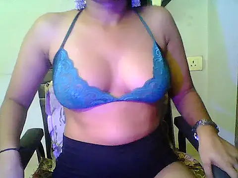 Saxy_Mony002 Chat XXX in diretta