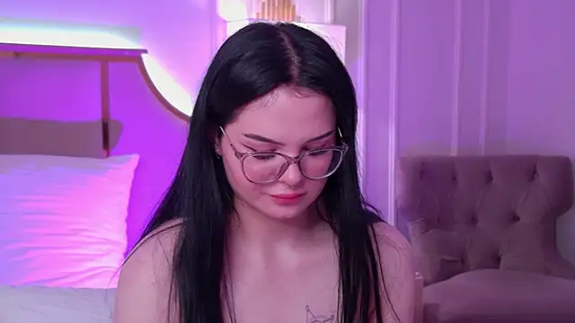 CindyMil Live XXX-Chat