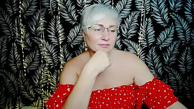 Olivia_playful – Live XXX-chat