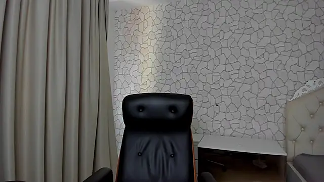 دردشة ClintMasters الجنسية المباشرة