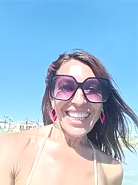 ChiaraFerraro Chat XXX in diretta