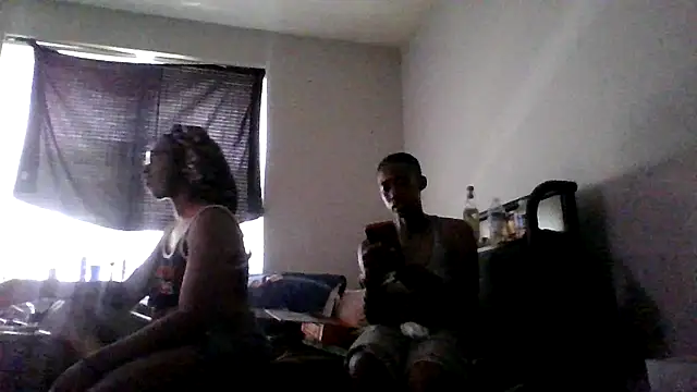 BedazedFirefly's Live XXX Chat