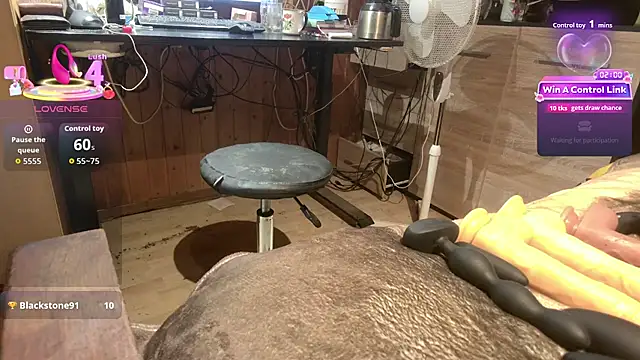 XXX chat uživo modela misteryman1956