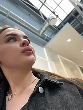 KristiRich Chat XXX live