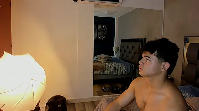 Charlie___Musk 即時 XXX 聊天
