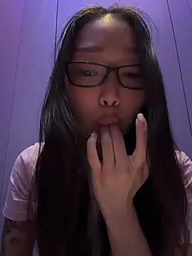 แชท XXX สดของ trytomakememoam