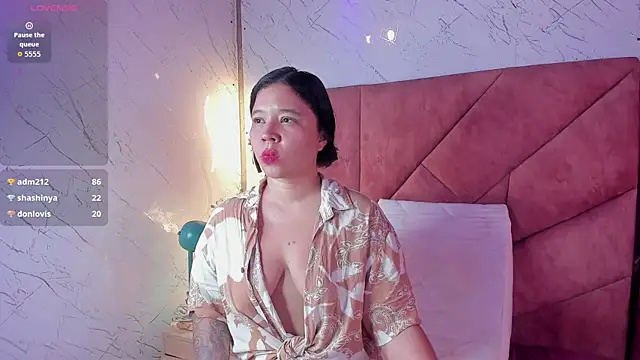 AriannaFoxxy 即時 XXX 聊天