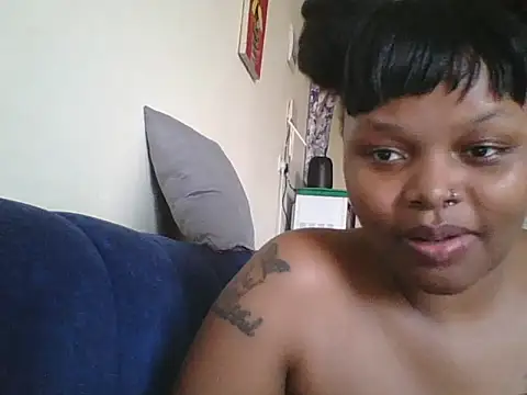 Spicequeen23 Live XXX Chat