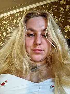 LianaJu's Live XXX Chat