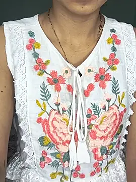 cute_simmy0 live XXX chat
