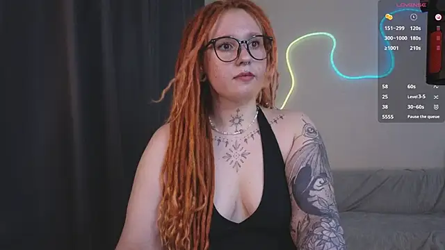 The_Full_Red_Moon's Live XXX Chat